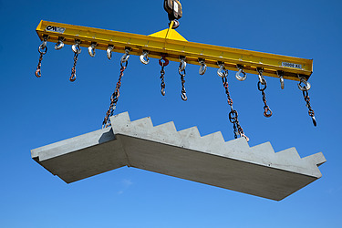 Bild von Mischek up - Treppen